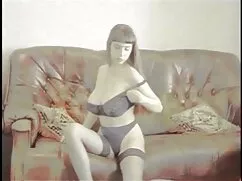 Splendida bionda vid ...